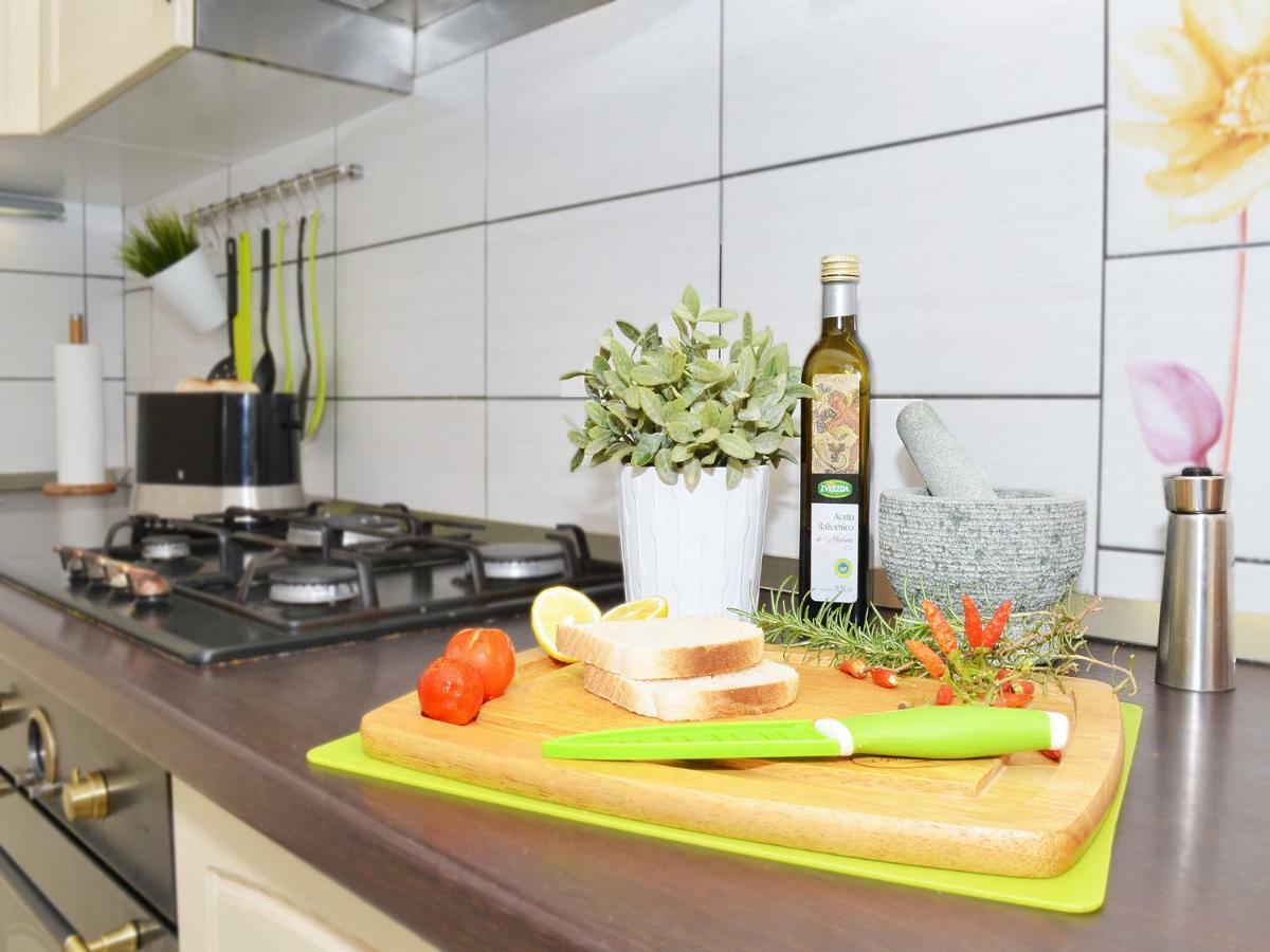 Apartment T&M โตรกีร์ ภายนอก รูปภาพ