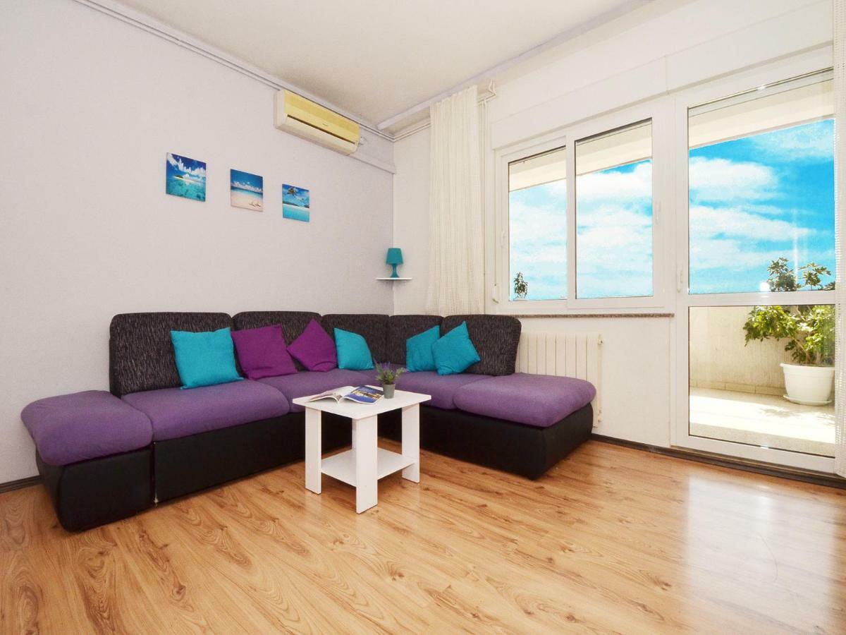 Apartment T&M โตรกีร์ ภายนอก รูปภาพ