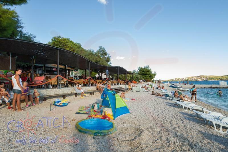 Apartment T&M โตรกีร์ ภายนอก รูปภาพ